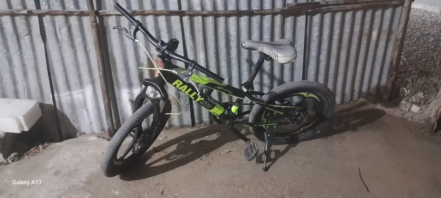 دو عدد دوچرخه ۲۰ و ۲۴|دوچرخه، اسکیت، اسکوتر|دوگنبدان, |دیوار