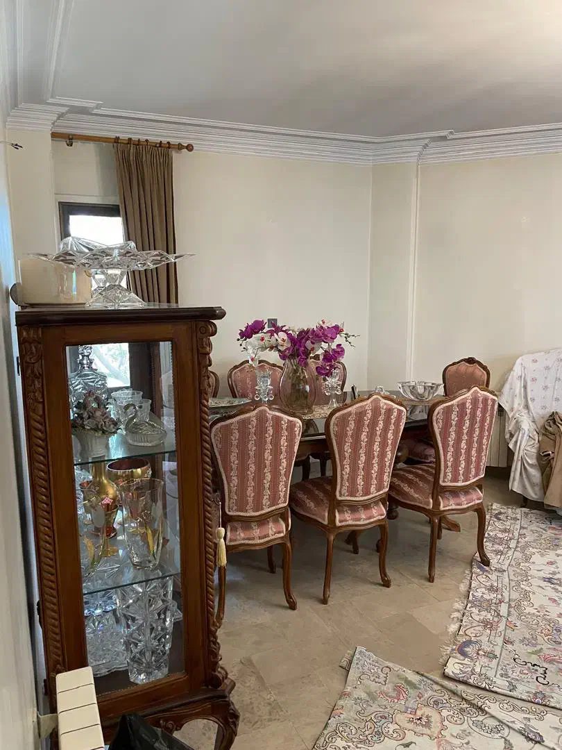 ۲واحد ۲۱۰ متری اجاره با ۵۰ متر انبار زعفرانیه