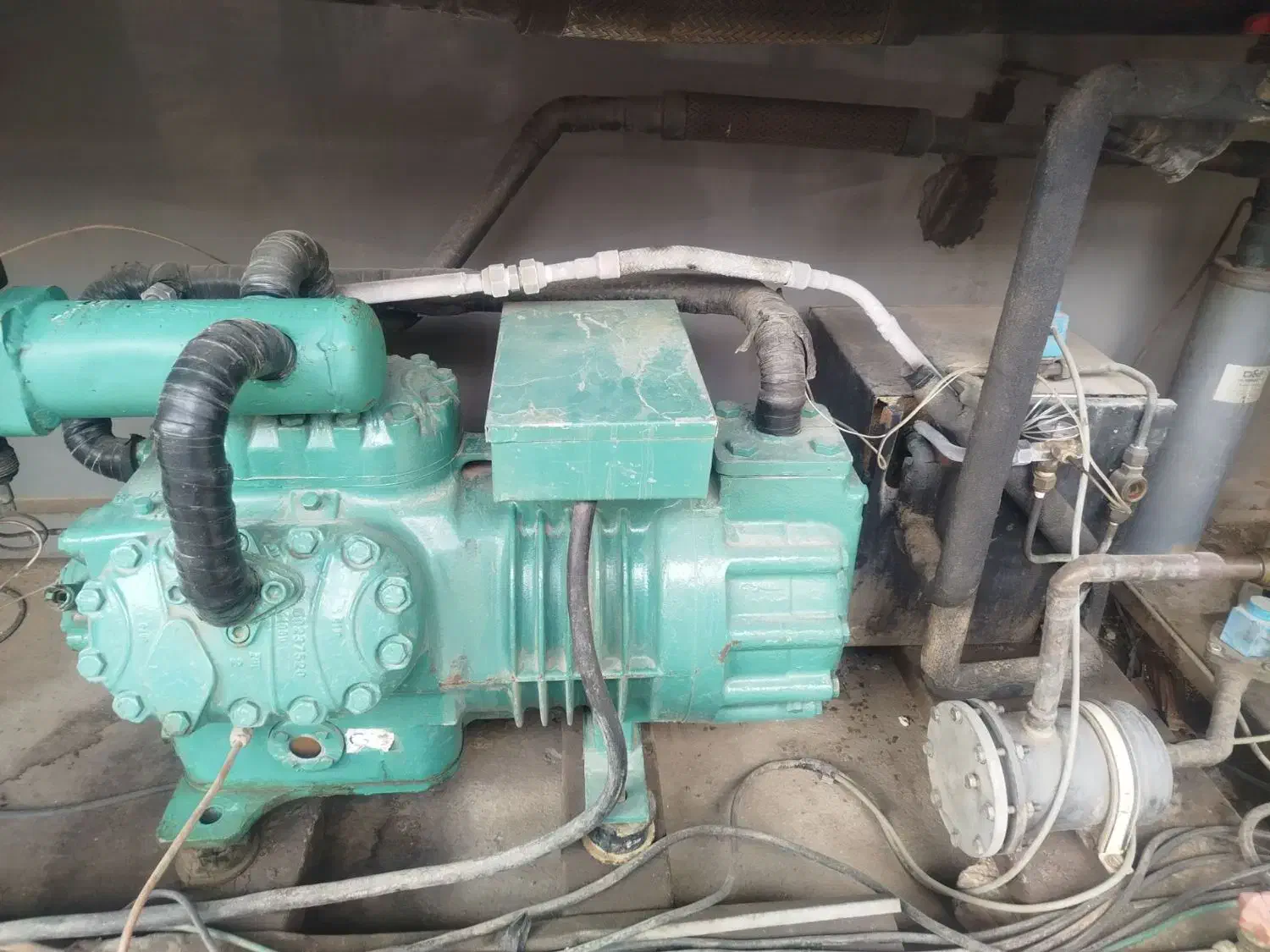 تعمیر و شارژ گاز تخصصی و تضمینی انواع یخچال فربزر|خدمات پیشه و مهارت|بیرجند, |دیوار