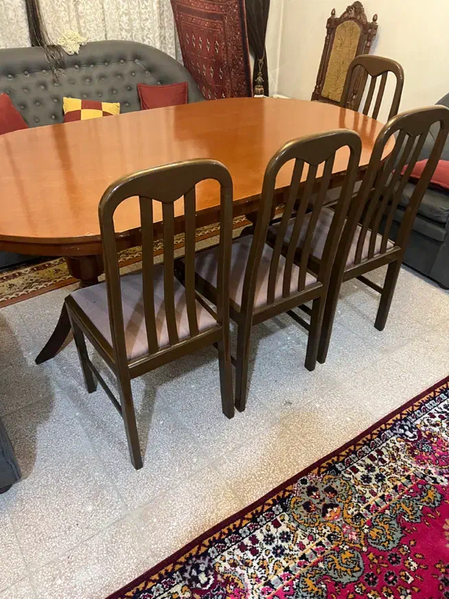 میزنهارخوری ۸ نفره چوب گردو، پایه متحرک|میز و صندلی غذاخوری|مشهد, شهید فرامرز عباسی|دیوار