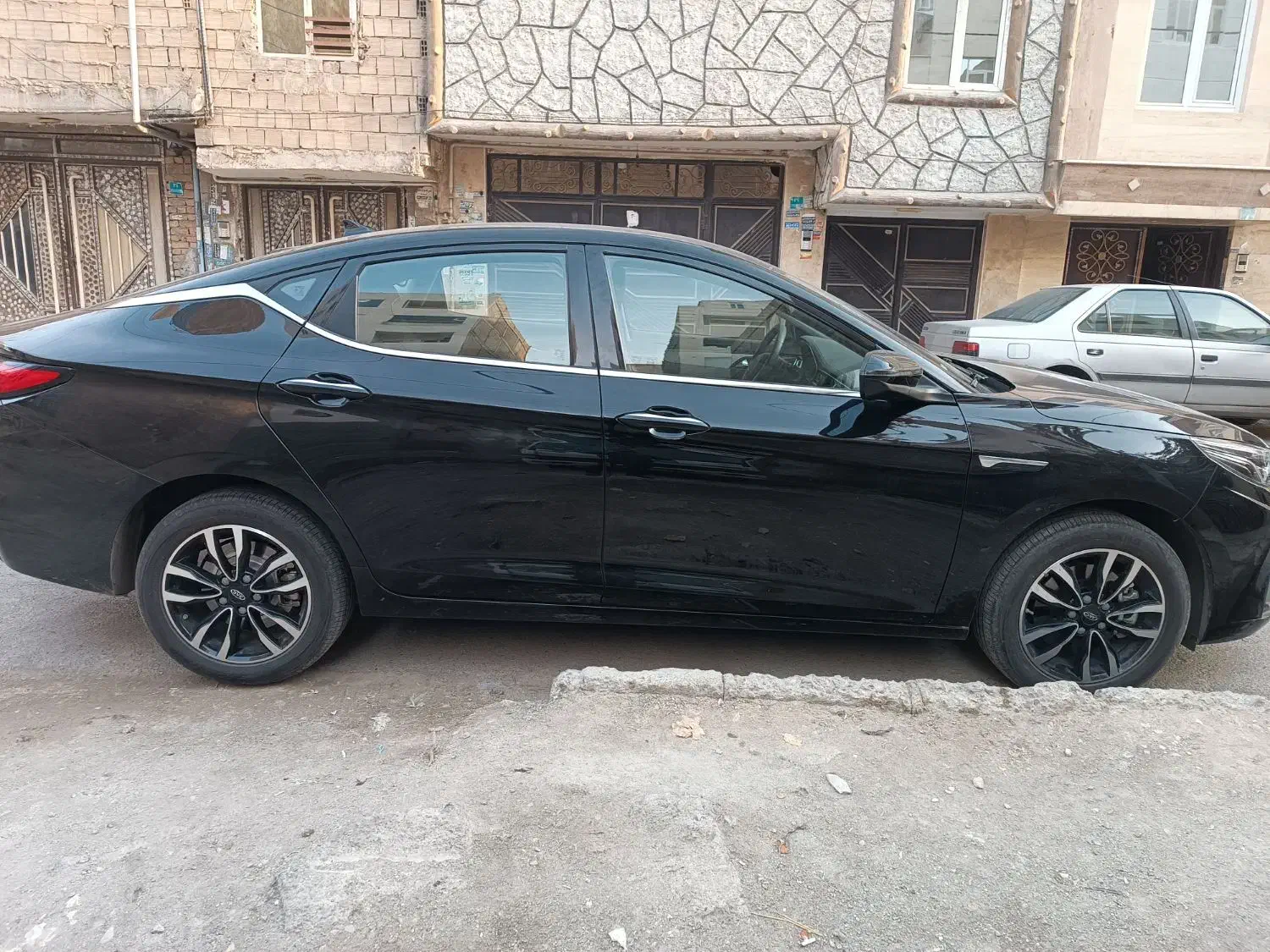 کی ام سی برقی ej7|خودرو سواری و وانت|صباشهر, |دیوار