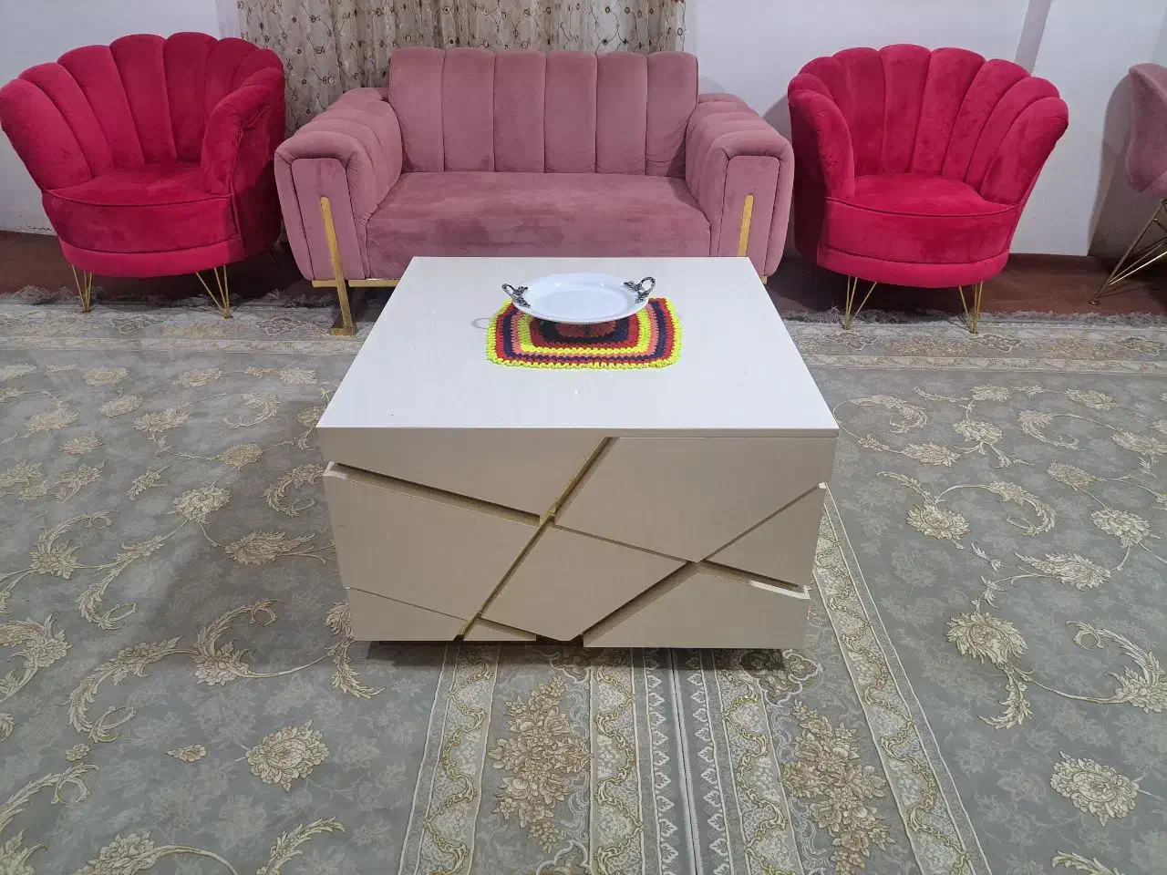 فروش  مبل و میز ناهارخوری ست|مبلمان خانگی و میز عسلی|زرگرشهر, |دیوار