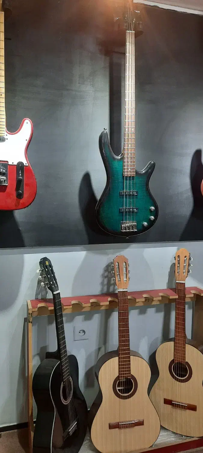 فروشگاه لوازم و ادوات موسیقی رنگین کمان|گیتار، بیس، امپلیفایر|زاهدان, |دیوار