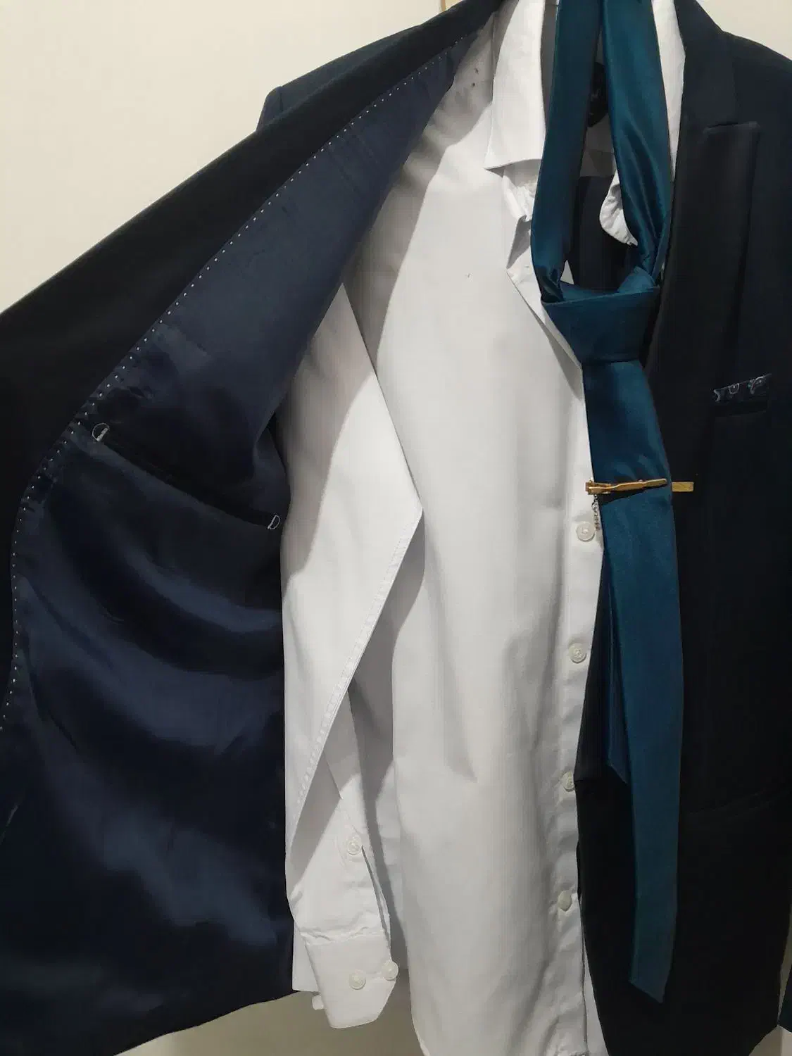 کت وشلوارو کراوات وپیراهن سفید سایز ۴۴|لباس|گنبد کاووس, |دیوار