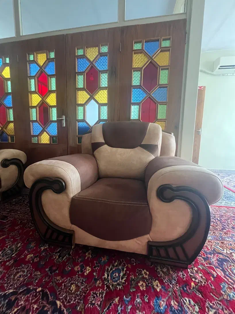 مبل راحتی هفت نفر|مبلمان خانگی و میز عسلی|اصفهان, فروردین|دیوار