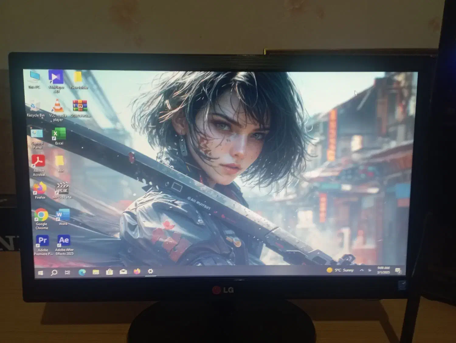 مانیتور ۲۰ اینچ LG با کیفیت Full HD|قطعات و لوازم جانبی رایانه|اراک, |دیوار
