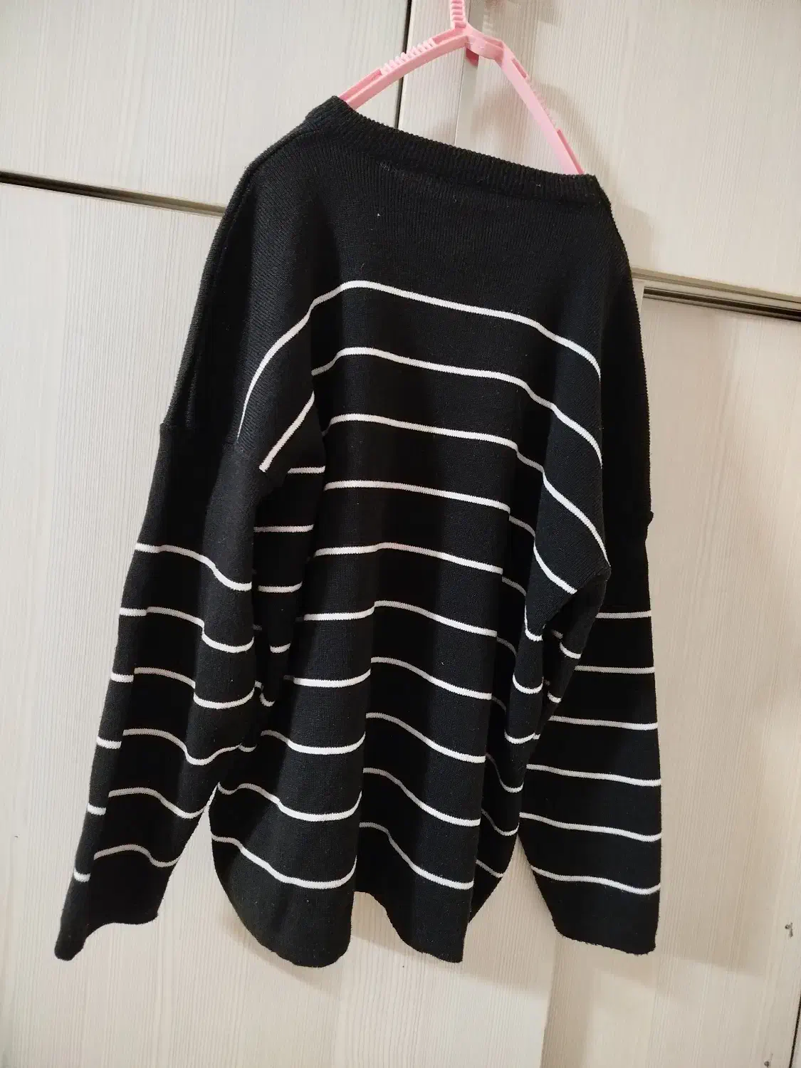 لباس زنانه|لباس|شاهین‌شهر, فدک|دیوار