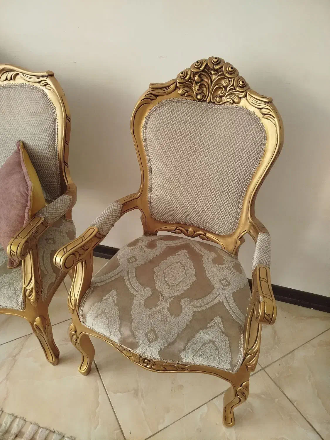 مبل ۷نفره|مبلمان خانگی و میز عسلی|شاهینشهر, ۹ دی|دیوار