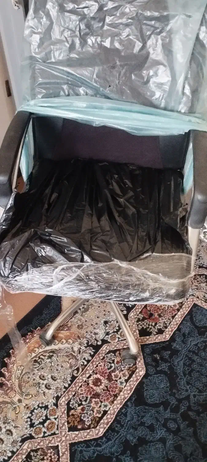 صندلی مدیریت در حد نو‌|صندلی و نیمکت|بجنورد, |دیوار