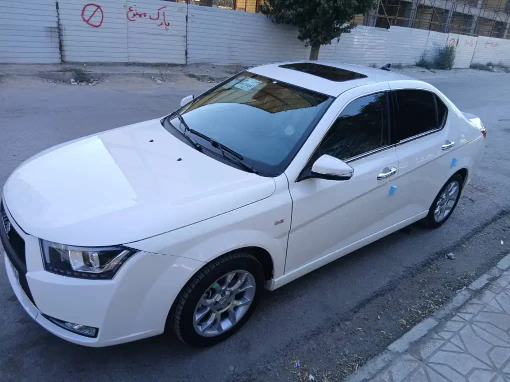 دنا پلاس توربو اتوماتیک مدل 1401 خشک|خودرو سواری و وانت|کرمانشاه, |دیوار