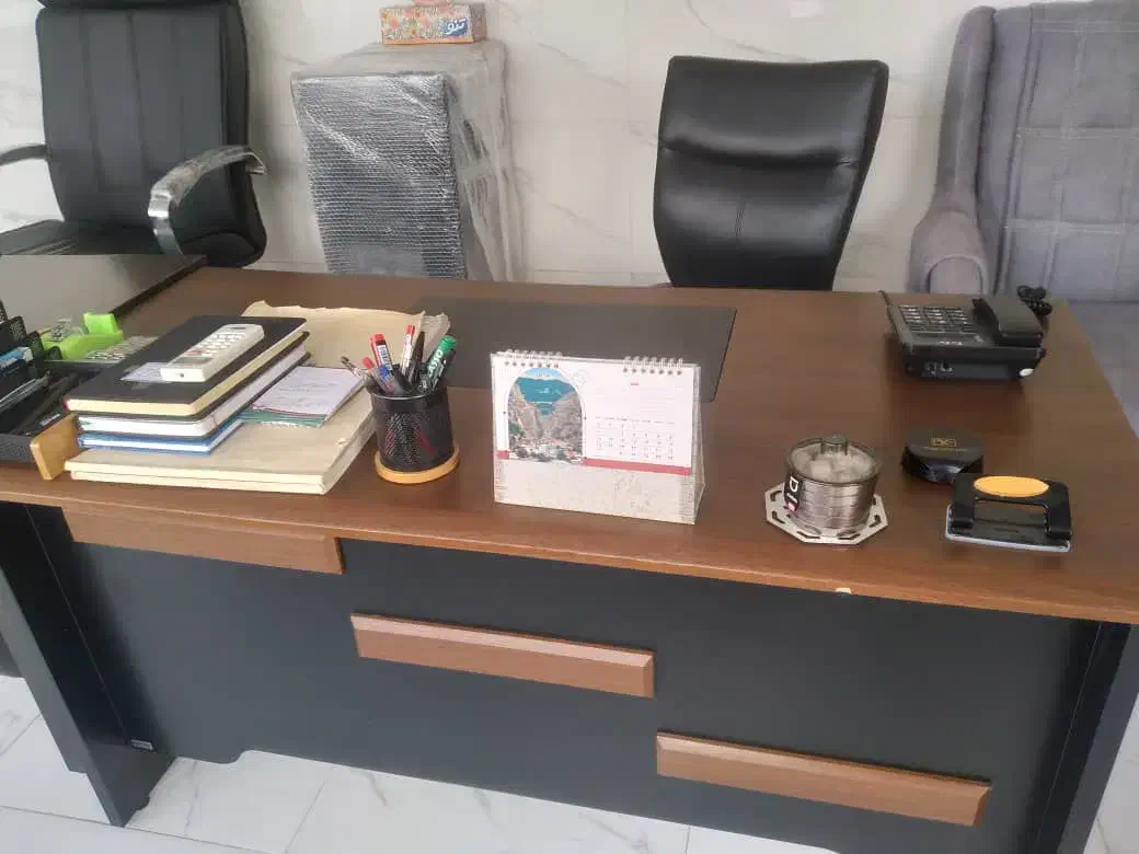 فروش میز و صندلی کار|مبلمان اداری|لنگرود, |دیوار