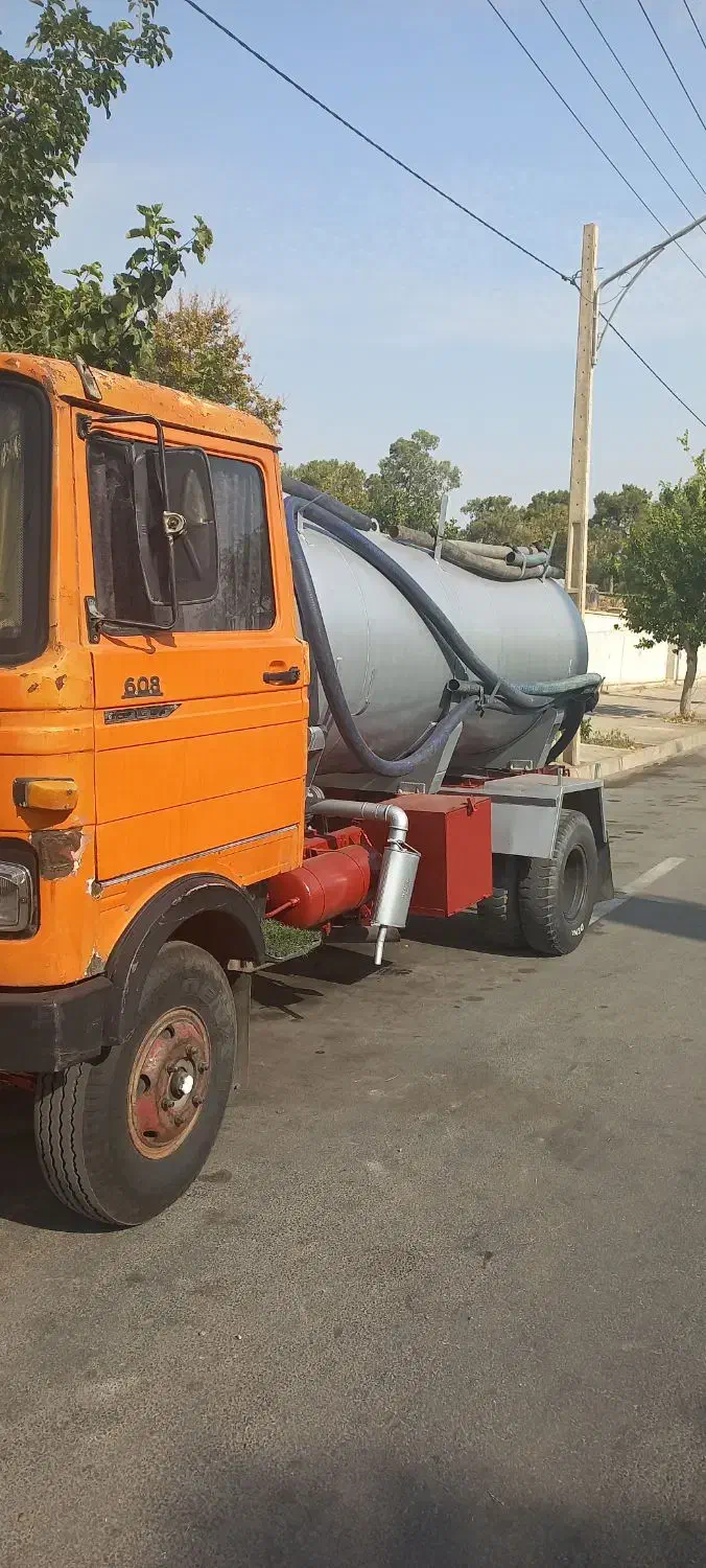 تخلیه چاه و لوله باز کنی|خدمات پیشه و مهارت|صدرا-فارس, فاز ۱|دیوار