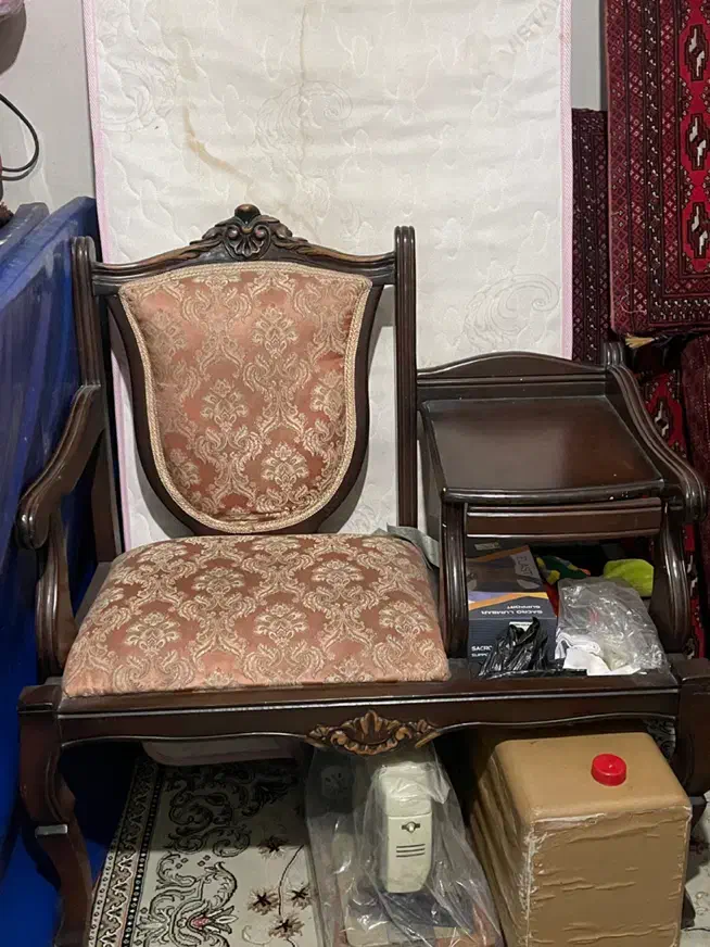 میز تلفن|میز تلفن|تهران, تسلیحات|دیوار