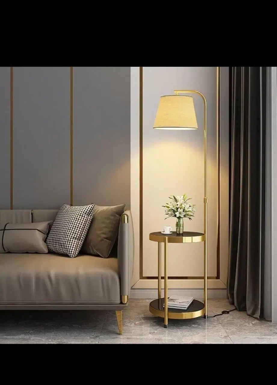 آباژور، کنارسالنی، ایستاده مدرن|چراغ خواب و آباژور|تهران, اتابک|دیوار