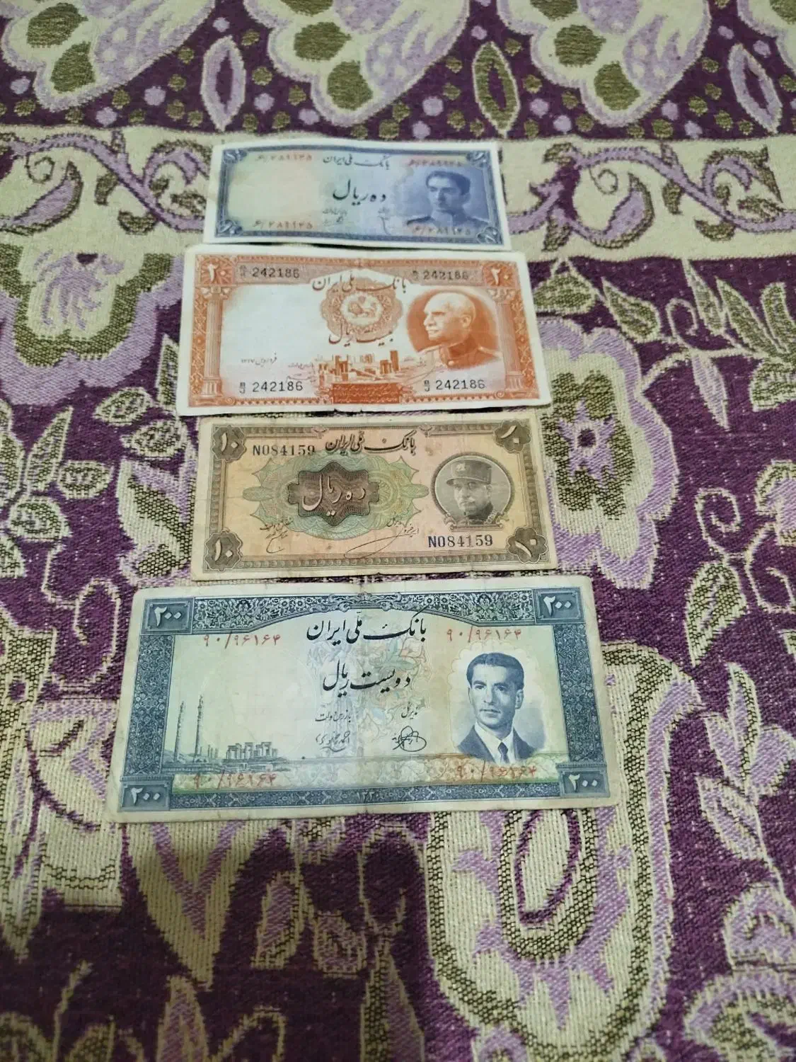 تعدادی کلکسیونی به بالاترین قیمت پیشنهادی|کلکسیون سکه، تمبر، اسکناس|شیراز, فرگاز|دیوار