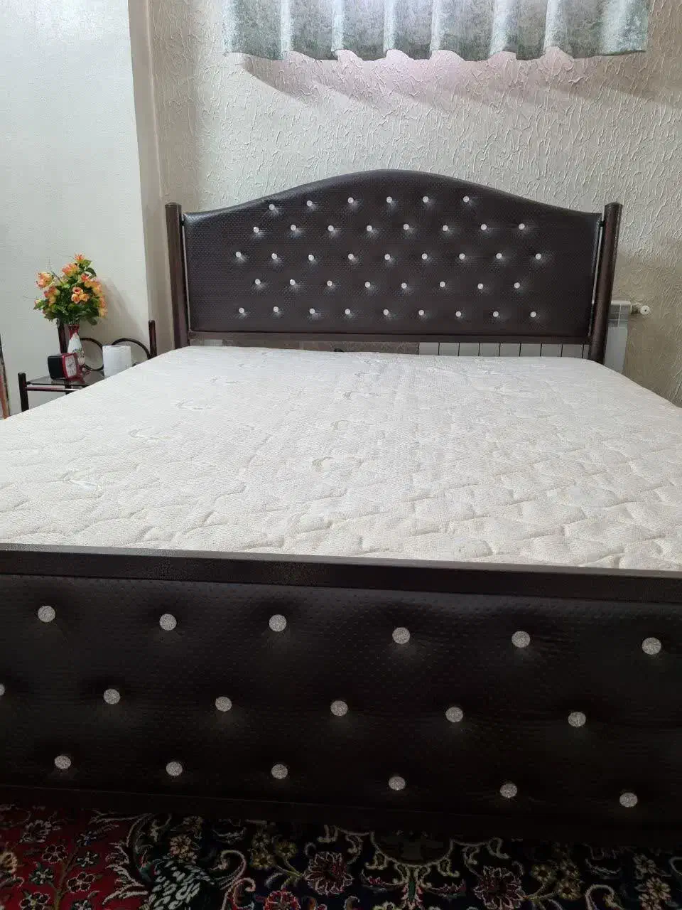 تخت و تشک خواب دونفره|تشک تختخواب|اصفهان, الهیه|دیوار