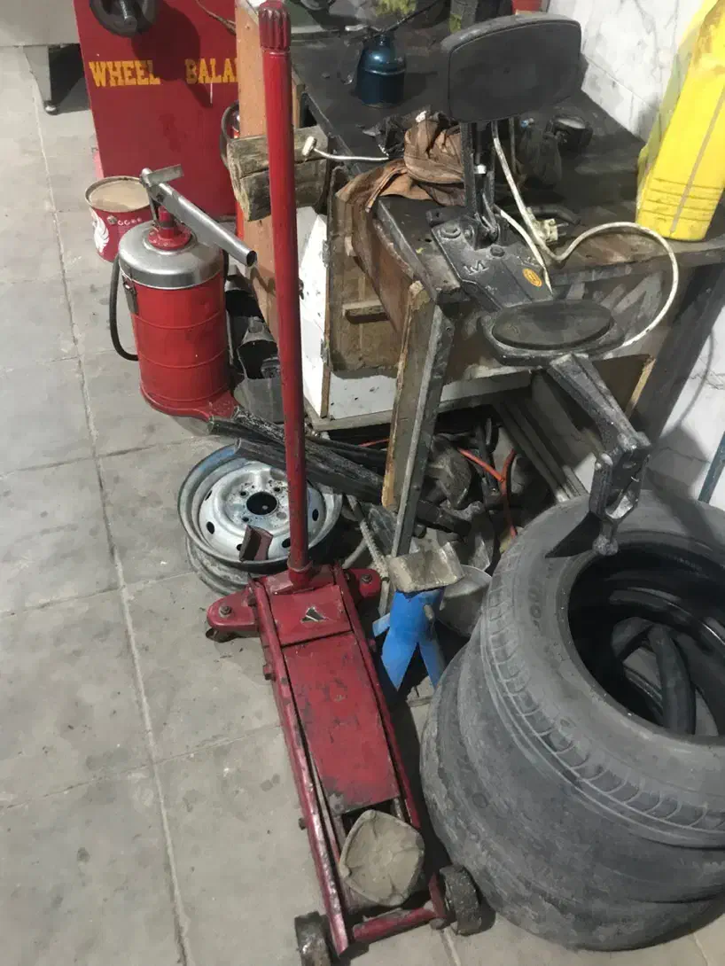 جک سوسماری و پرس دستی سالم|ابزارآلات|شال, |دیوار