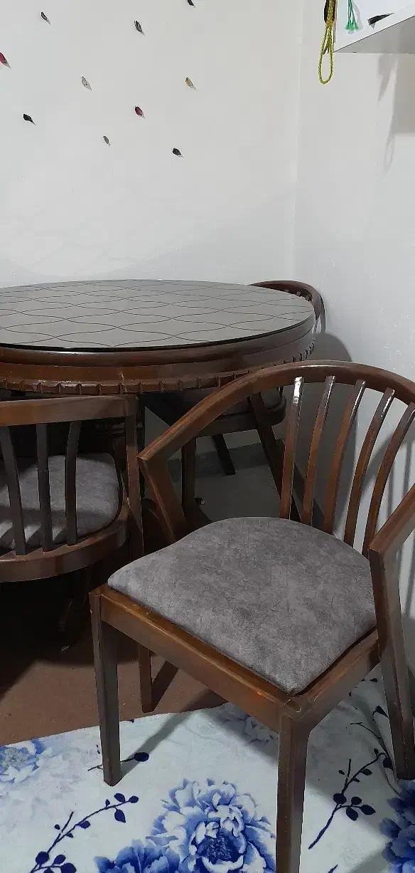 میزنهارخوری|میز و صندلی غذاخوری|آبدانان, |دیوار