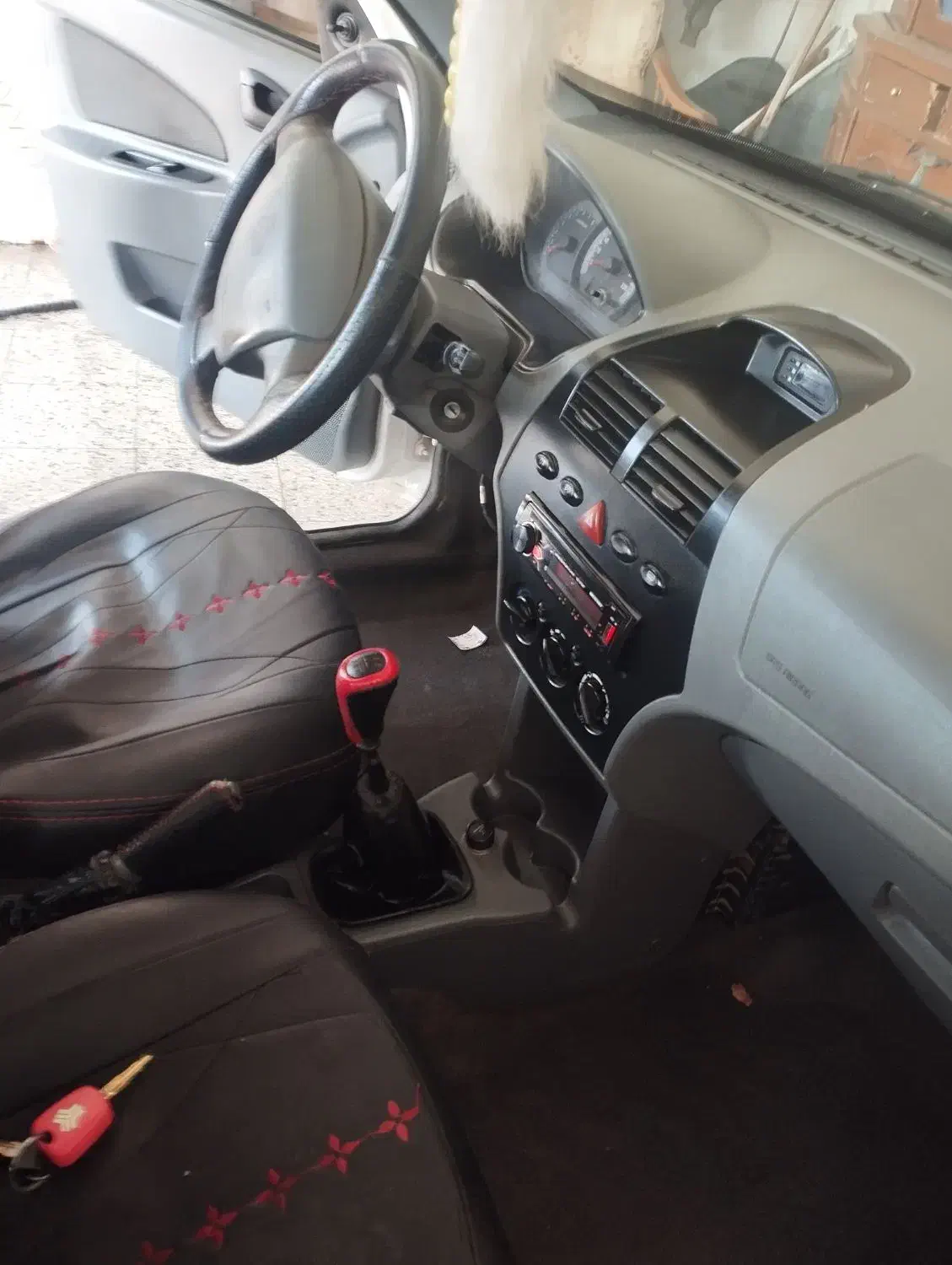 تیبا ۱.۱۴۰۰|خودرو سواری و وانت|تربت‌حیدریه, آغوی|دیوار