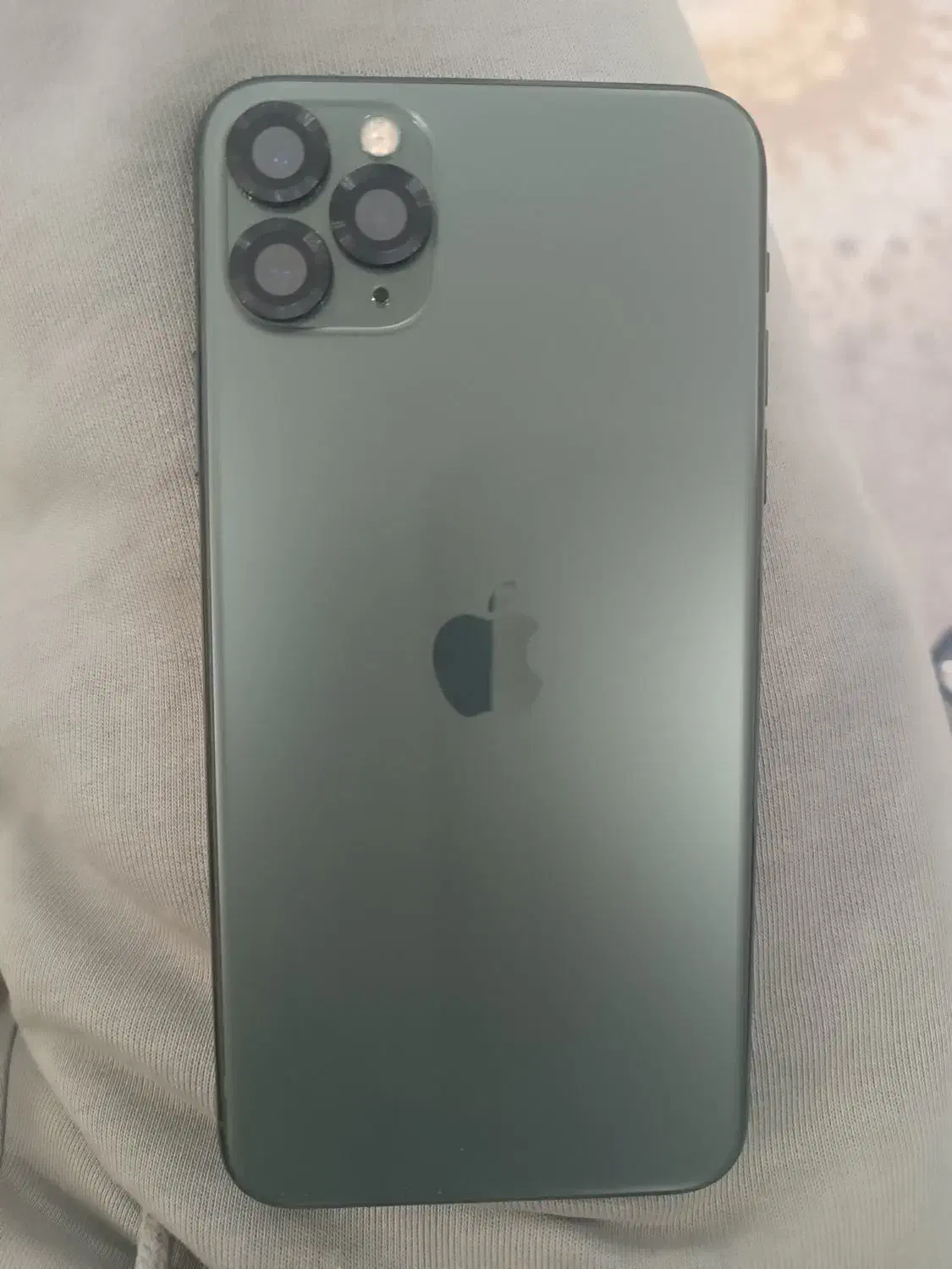 آیفون ۱۱ پرو مکس zaa|موبایل|ری, جوانمرد قصاب|دیوار