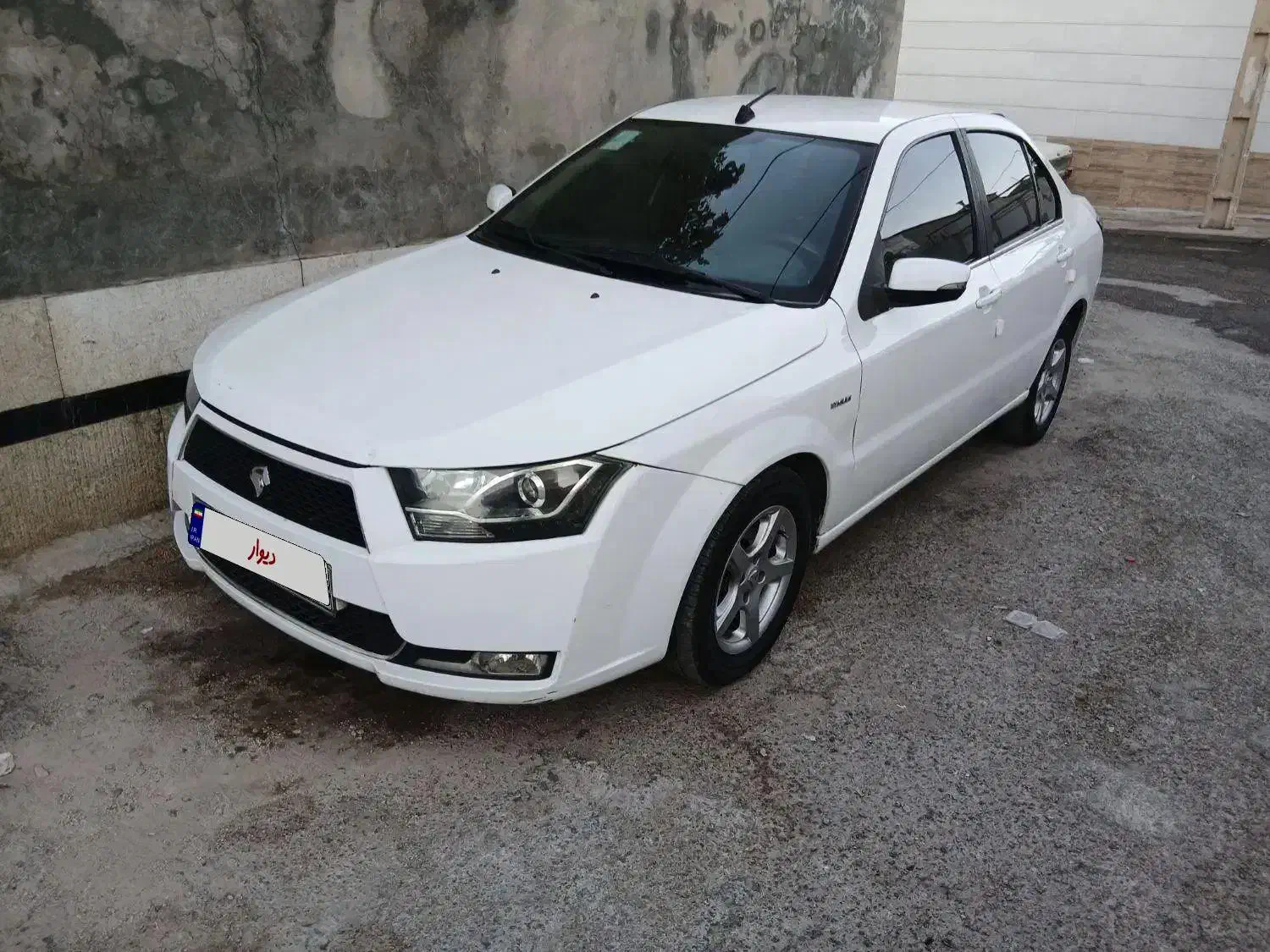 دنا مدل ۹۴ فول|خودرو سواری و وانت|شیراز, شهرک ایثار|دیوار