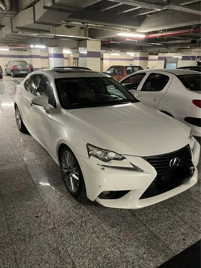 لکسوس is250|خودرو سواری و وانت|تهران, میرداماد|دیوار