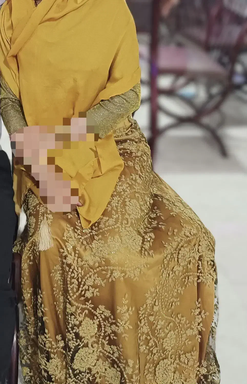 لباس مجلسی|لباس|آبپخش, |دیوار