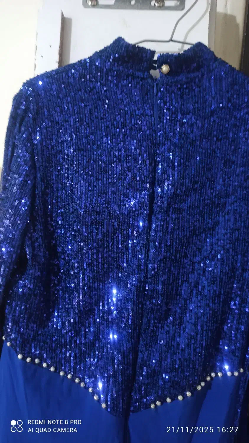 لباس‌مجلسی‌|لباس|پرند, فاز ۶|دیوار