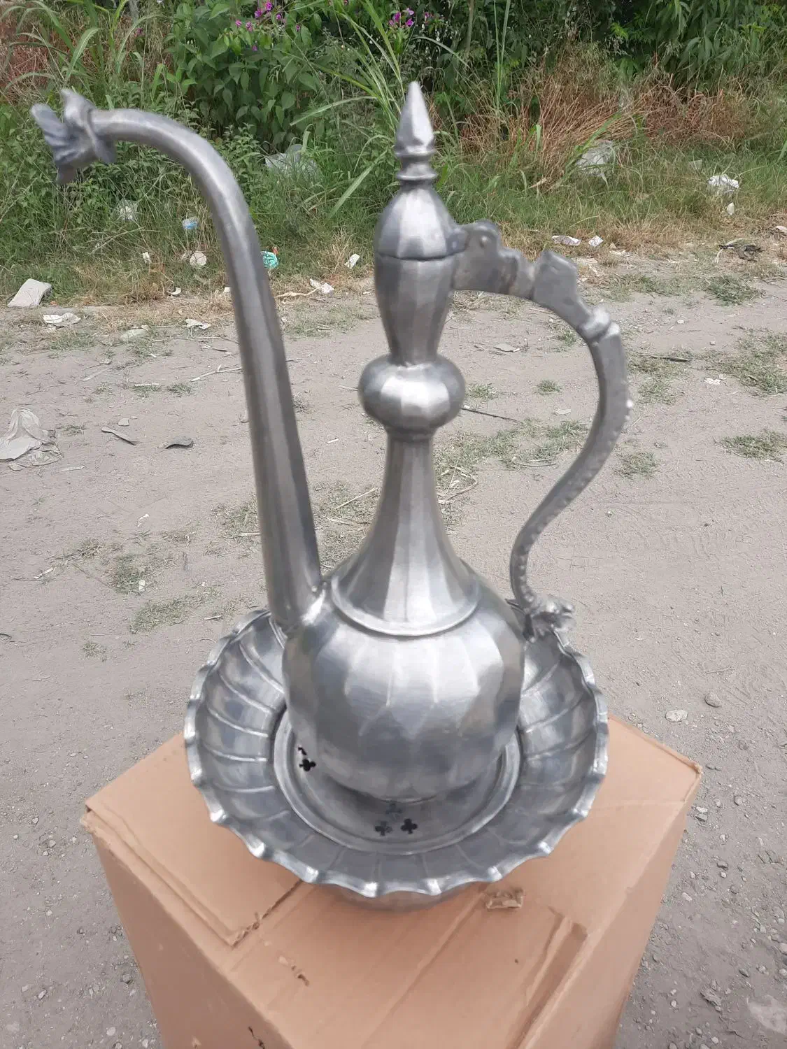 آفتابه لگن مسی|کلکسیون اشیاء عتیقه|نوشهر, |دیوار