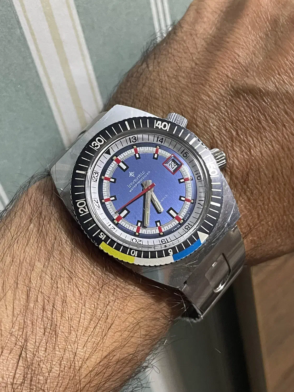 تعداد ساعتمچی قدیمی بسیار تمییز و سالم|ساعت|تهران, ونک|دیوار