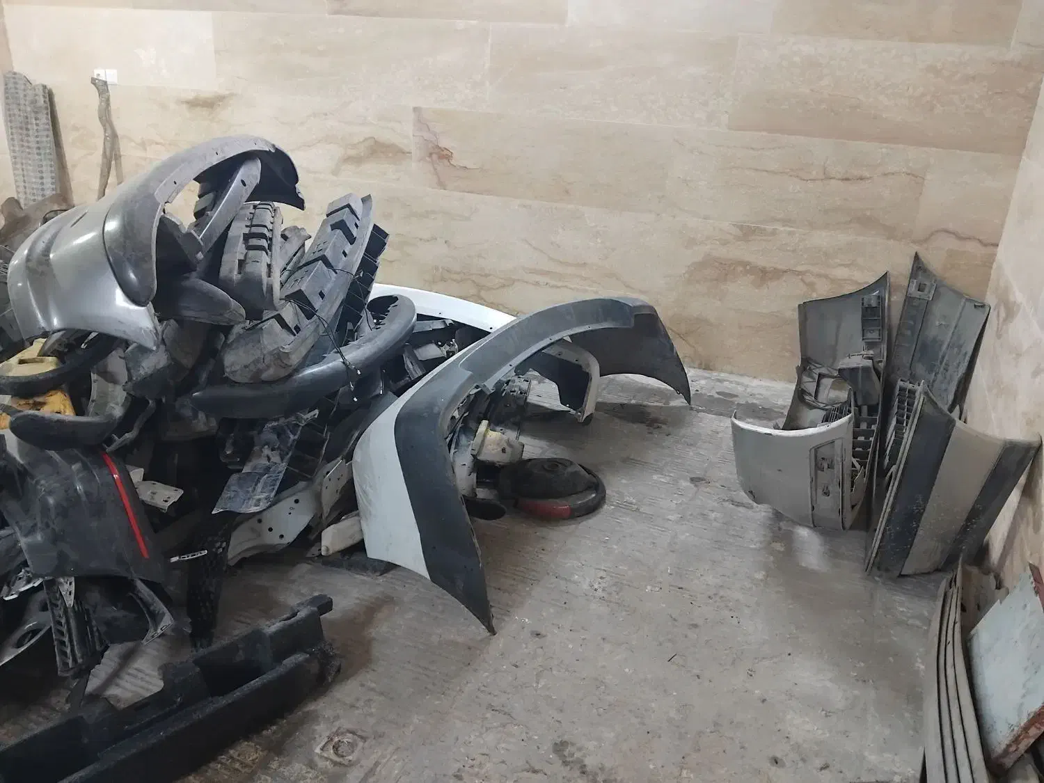 قطعات استوک خودرو|قطعات یدکی و لوازم جانبی|کرج, احدآباد|دیوار