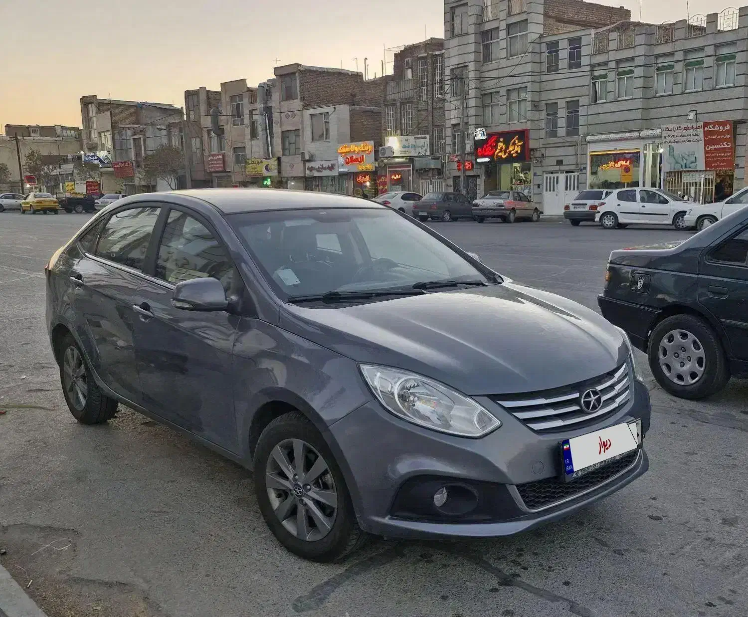 جک جی فور4|خودرو سواری و وانت|اراک, |دیوار