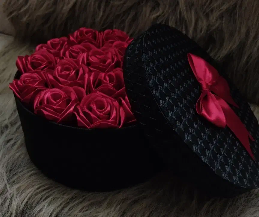 باکس گل رز|صنایع دستی و سایر لوازم تزئینی|اصفهان, طامه|دیوار