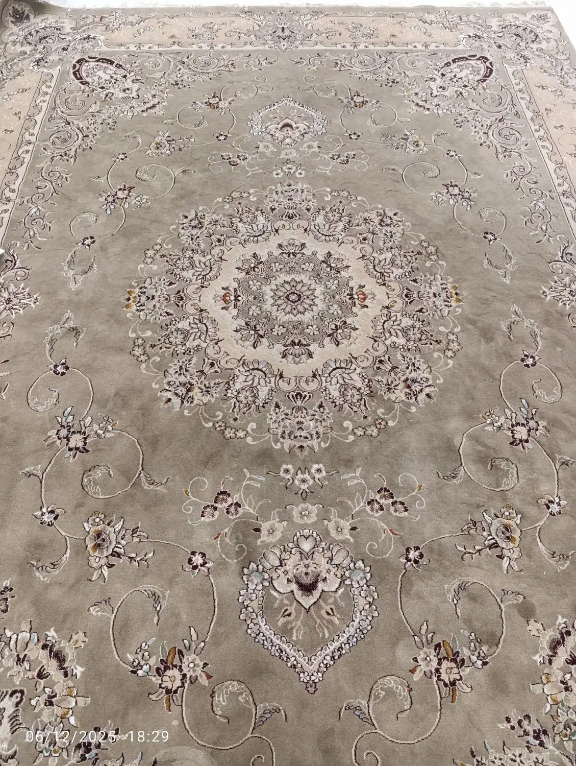 فرش ۱۲ متری|فرش|گنبد کاووس, |دیوار