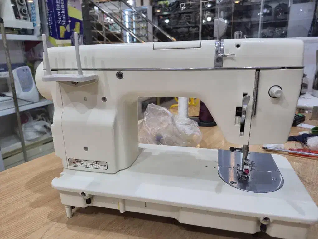 تلویزیون|چرخ خیاطی و ریسندگی|مهرستان, |دیوار