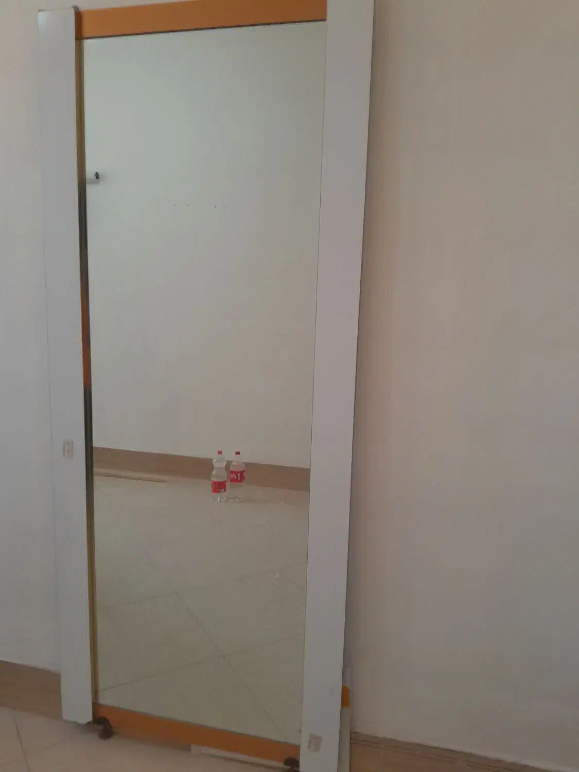 اینه قدی|آینه|مشهد, نظام دوست|دیوار