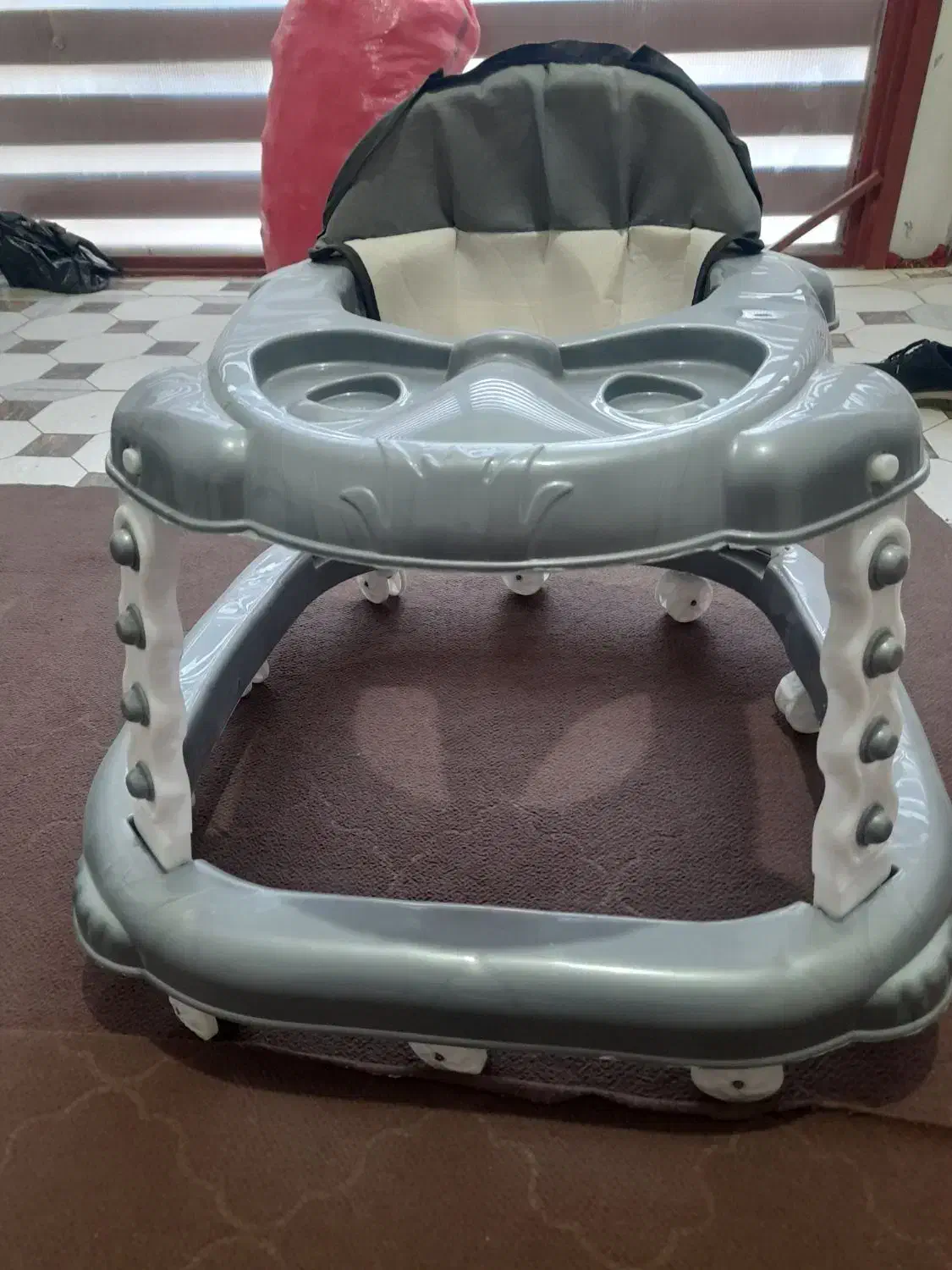 روروک و واکر کودک|اسباب و اثاث بچه|دهگلان, |دیوار