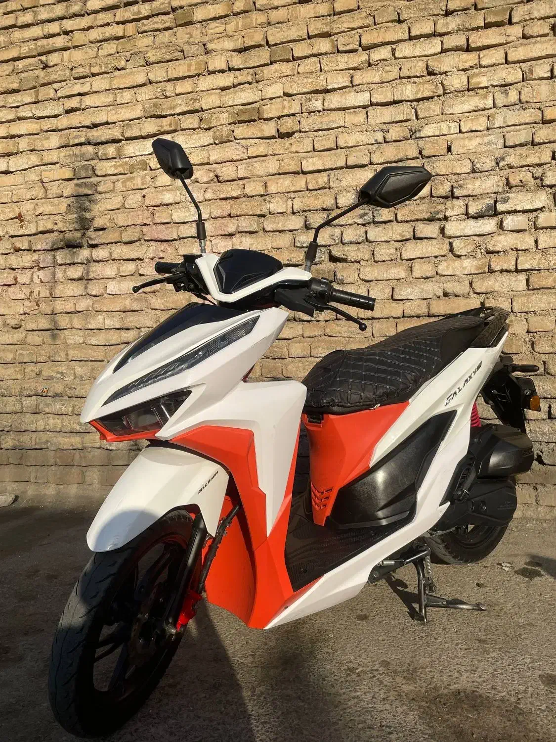 کلیک ۱۵۰ سفید|موتورسیکلت|کرج, حسن آباد|دیوار