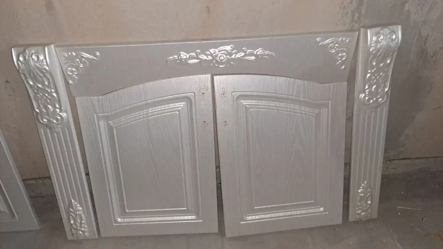 درب کابینت ممبران در حد نو همراه با کمد هود|جاکفشی، کمد، دراور|اشکذر, |دیوار