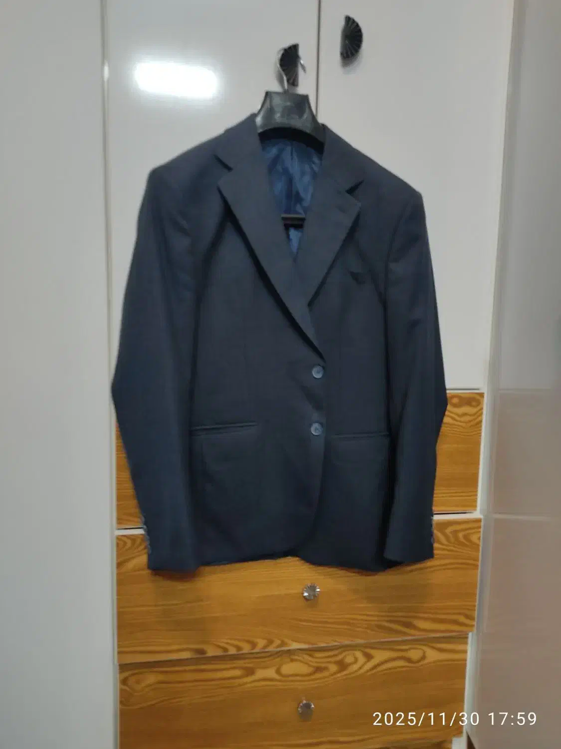 کت مردانه|لباس|چادگان, |دیوار