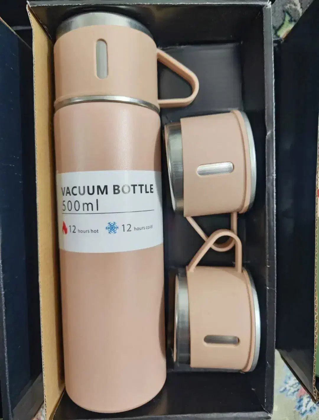 فلاسک نیم لیتری|زیورآلات و اکسسوری|قم, باجک یک|دیوار