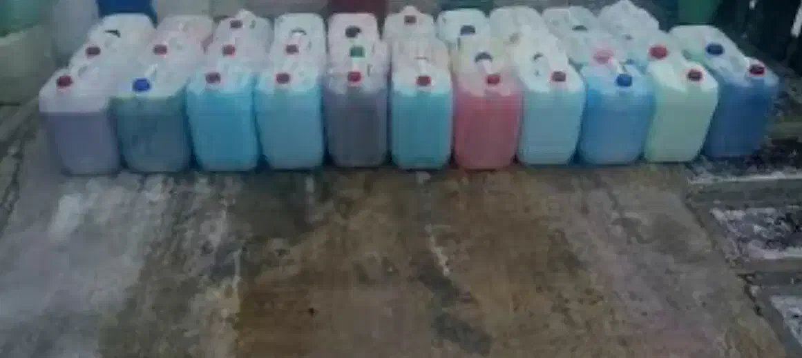 تولید و فروش مواد شوینده بصورت عمده|مواد شوینده و دستمال کاغذی|اصفهان, خوراسگان|دیوار