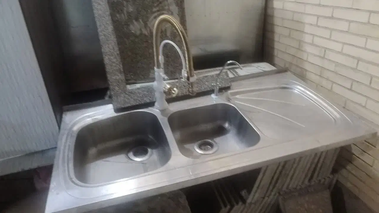 کابینت، هود و سینک دو قلو|هود|بافق, |دیوار