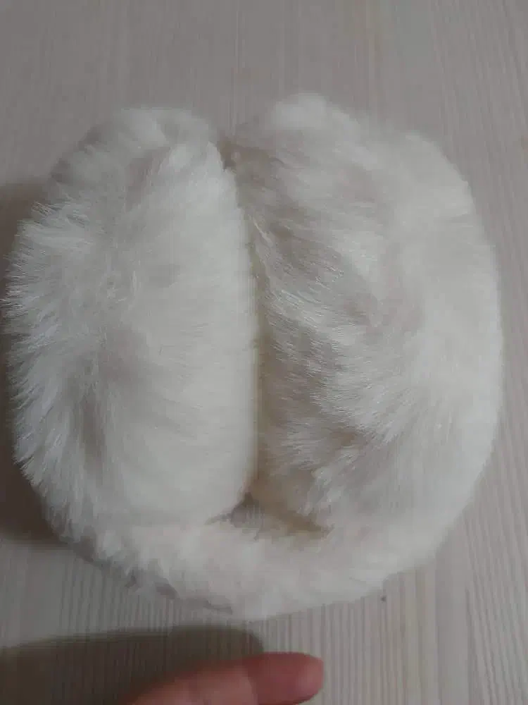 گوشگیر تاشو خارجی،پرتراکم ،گرم،نو ،ترند سال|لباس|ملارد, |دیوار