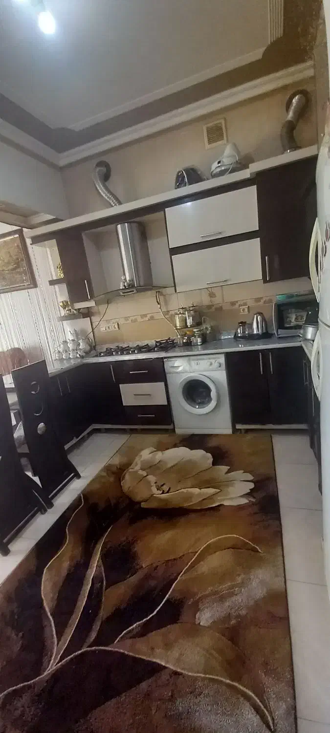 اجاره خانه ویلایی حیاط دار|اجارهٔ خانه و ویلا|بروجن, |دیوار