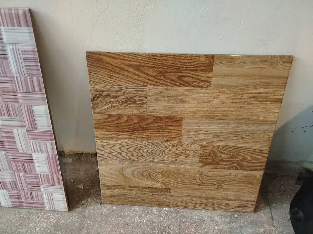 کاشی  و  سرامیک  کاژه|مصالح و تجهیزات ساختمان|چالوس, |دیوار