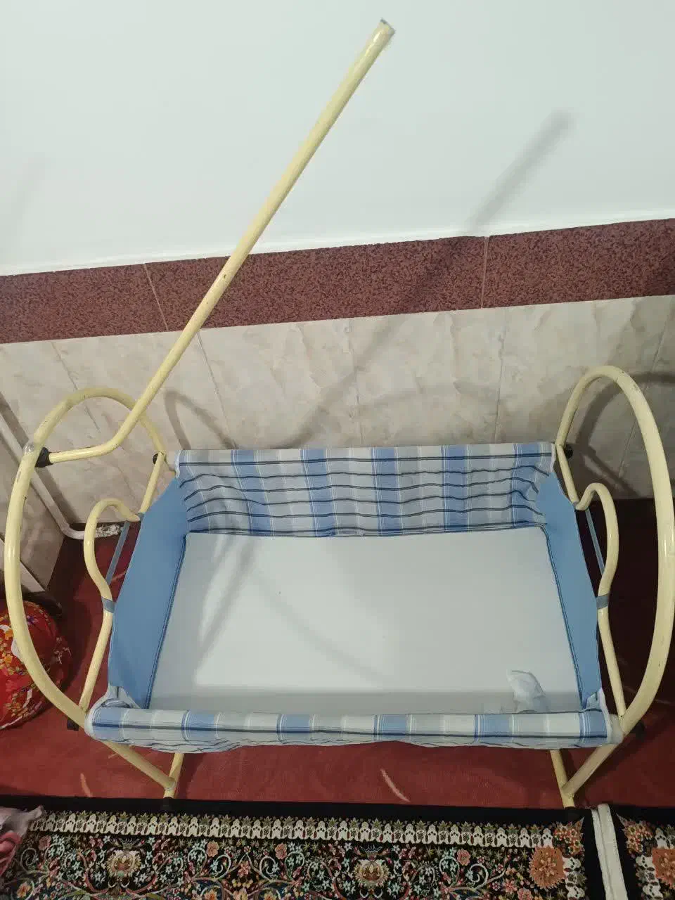 گهواره کودک|اسباب و اثاث بچه|ارومیه, |دیوار