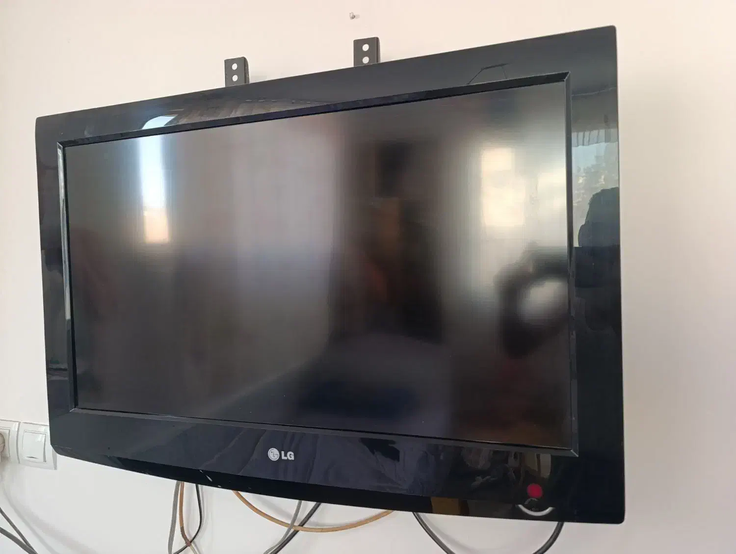 تلویزیون ۳۲اینچ LG|تلویزیون و پروژکتور|سبزوار, توحیدشهر|دیوار