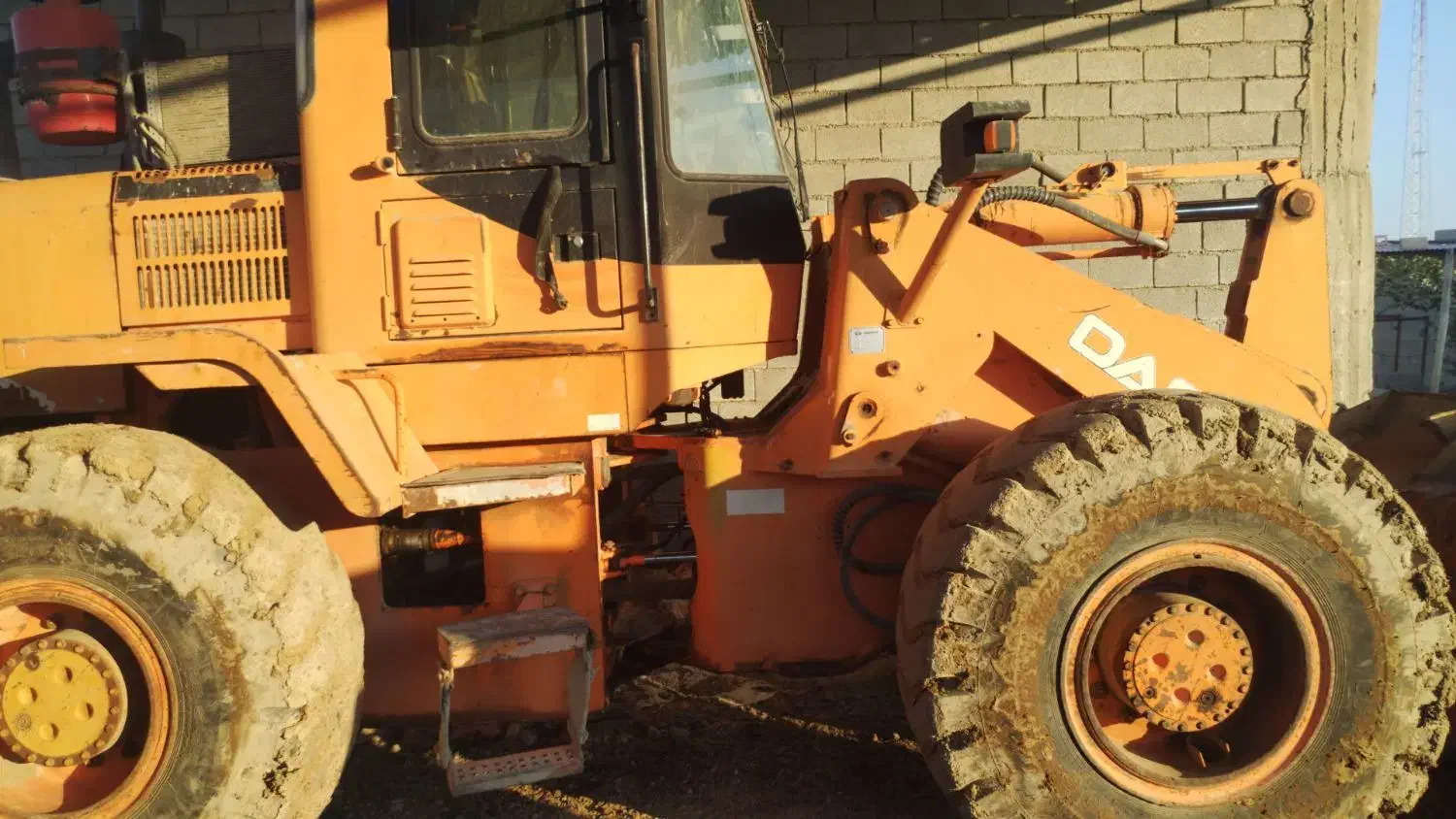 لودر دوو 250 مدل 2004 موتور کمنز|خودرو سنگین|برازجان, |دیوار