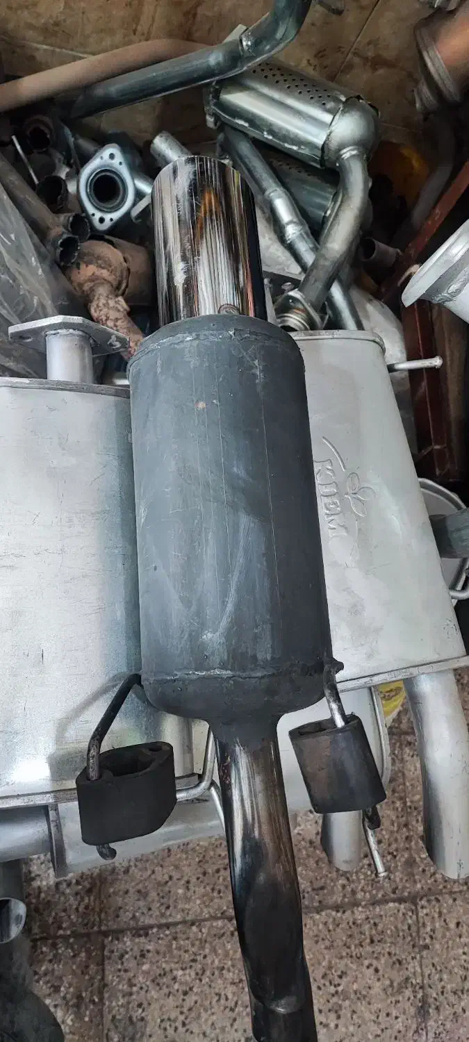 منبع اگزوز هاوارد 709 آماده|قطعات یدکی و لوازم جانبی|مشکین‌دشت, |دیوار